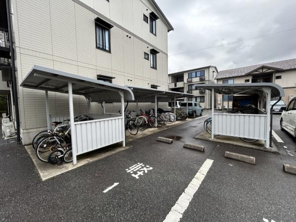 リビングタウン弓ヶ浜　C棟