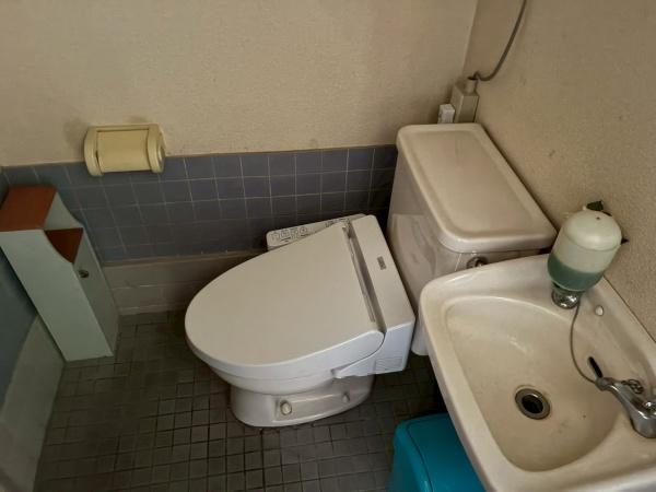 尾高町　段塚　店舗（トモコ）