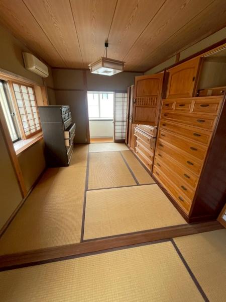 東福原８丁目借家