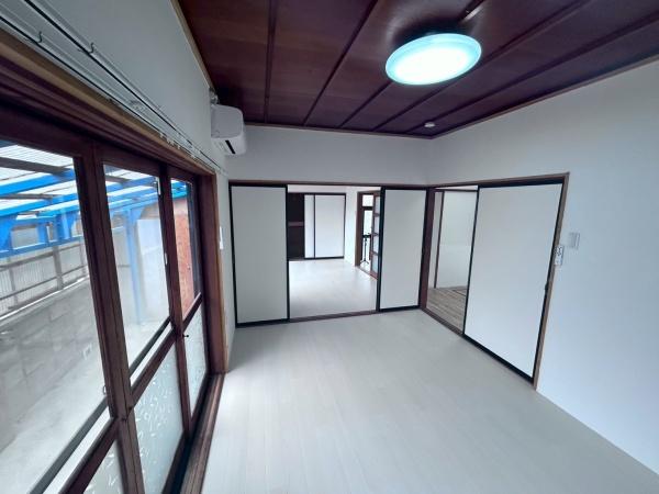 両三柳戸建て借家