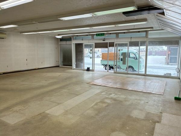 角盤町（松重）店舗