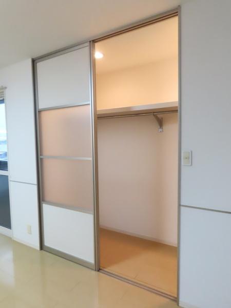 サン　エクセル　C棟