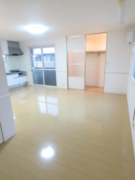 サン　エクセル　C棟