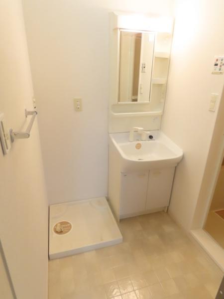 サン　エクセル　C棟