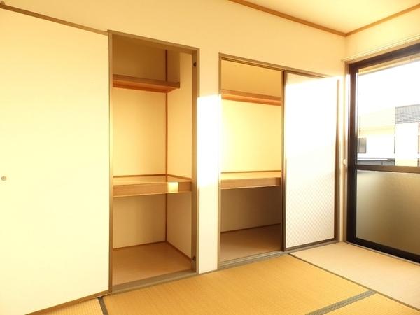 パストラル米原　B棟