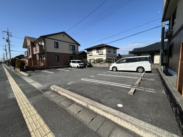 メルヴェーユ　B棟