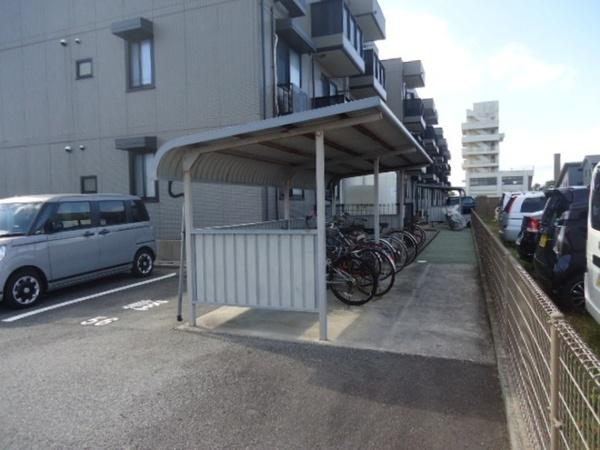 マンマミーヤ　C棟