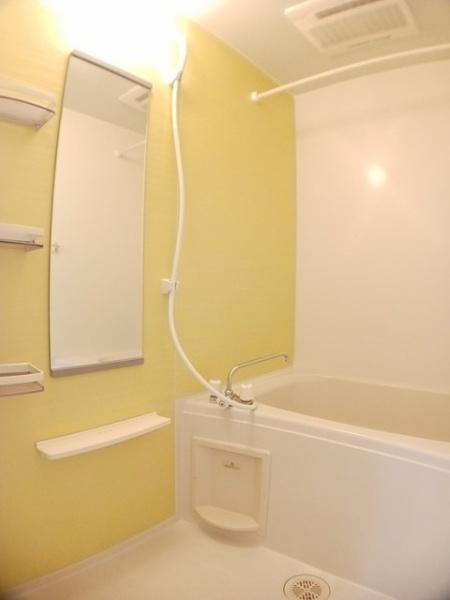 エクセレント　ユリ