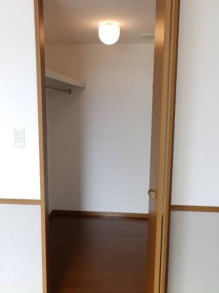 グランシャリオ堀川　C棟