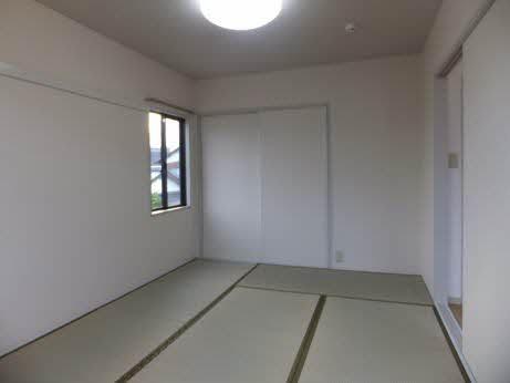 ヴィ・ラフィネ旗ケ崎　２号館