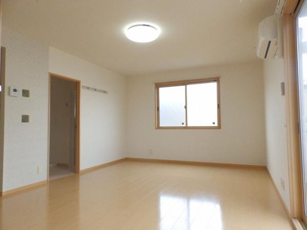 リビングタウン観音寺　E棟