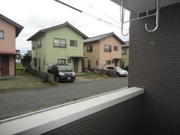 グルージャ