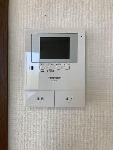 エムステージ