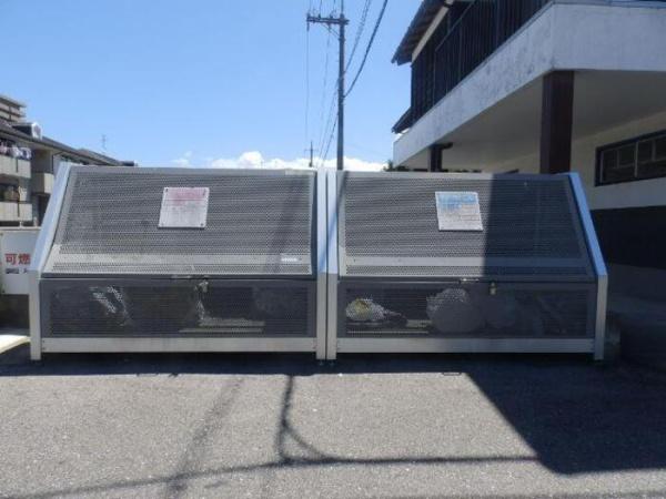 メゾンリヴェール　A棟