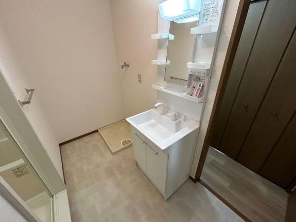 メゾンリヴェール　A棟