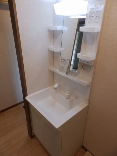 ヴィラージュ　B棟