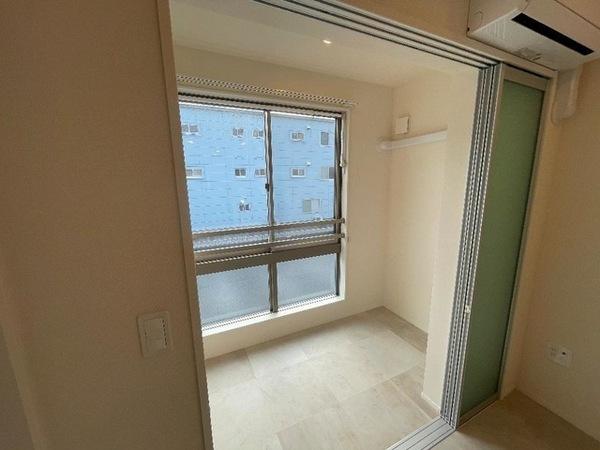 松江市東出雲町錦新町７丁目のアパート
