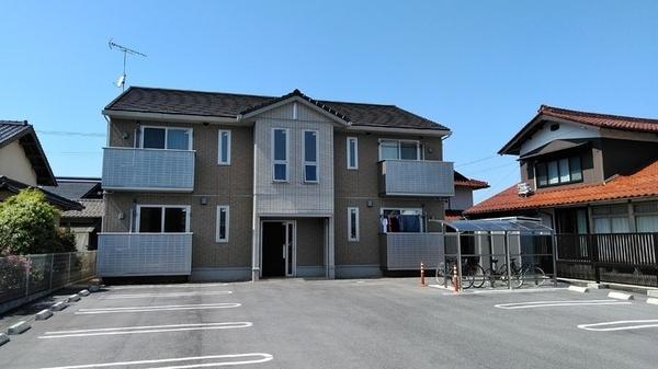 松江市田和山町のアパート