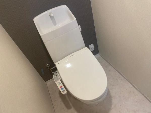 松江市西川津町のアパート