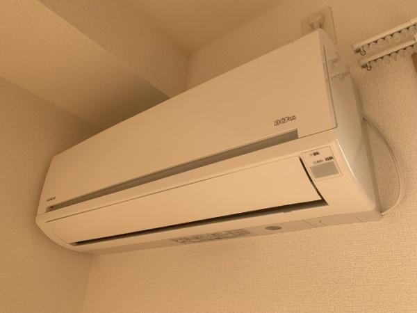 松江市浜乃木５丁目のアパート