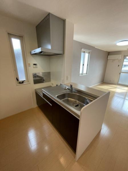 松江市学園１丁目のアパート