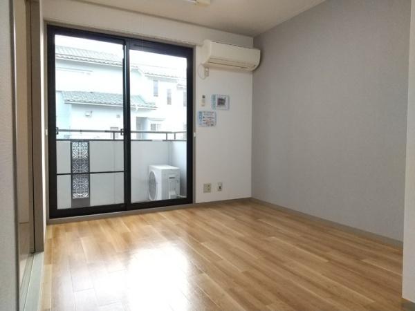 松江市上乃木３丁目のアパート