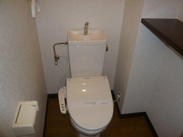 松江市西津田３丁目のアパート