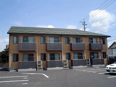 松江市西津田4丁目のアパート