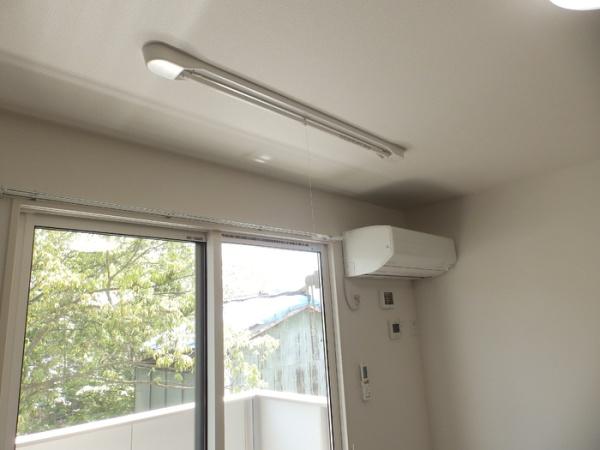 松江市外中原町のアパート