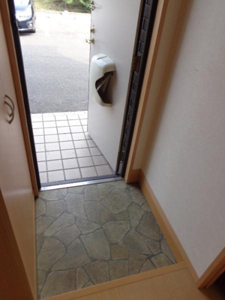 松江市西川津町のアパート