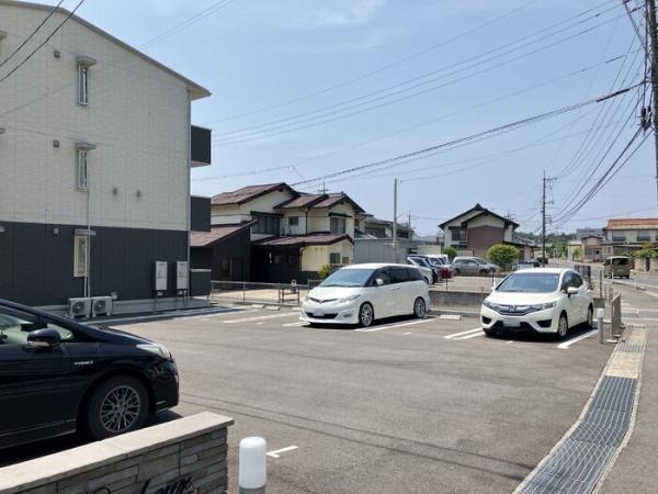 松江市西尾町のアパート
