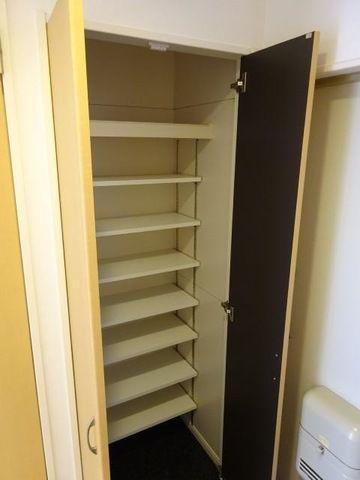 松江市西津田３丁目のマンション