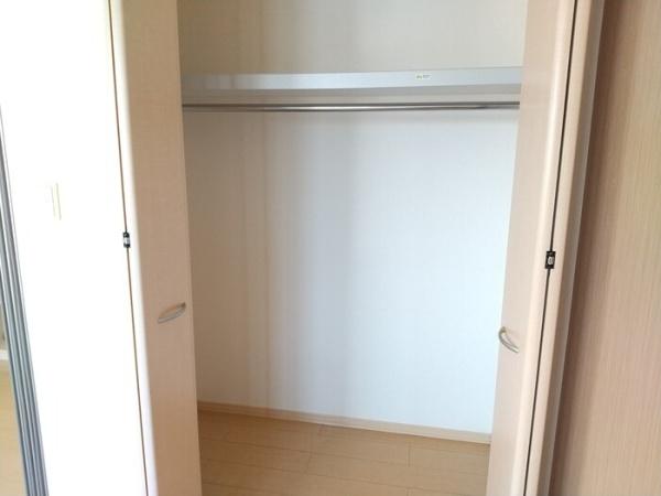 安来市黒井田町のアパート