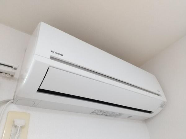 安来市黒井田町のアパート