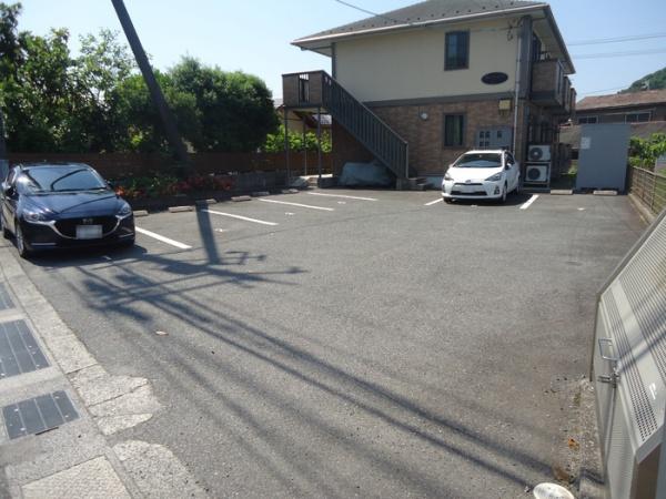 安来市黒井田町のアパート