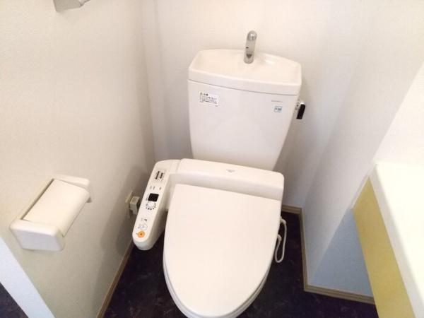 安来市黒井田町のアパート