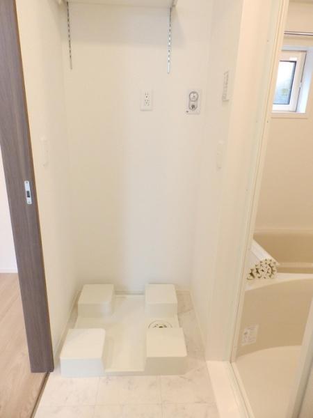 松江市乃木福富町のアパート