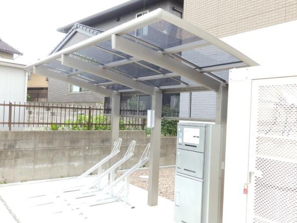 松江市乃木福富町のアパート