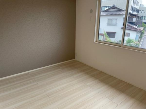 松江市南田町のアパート