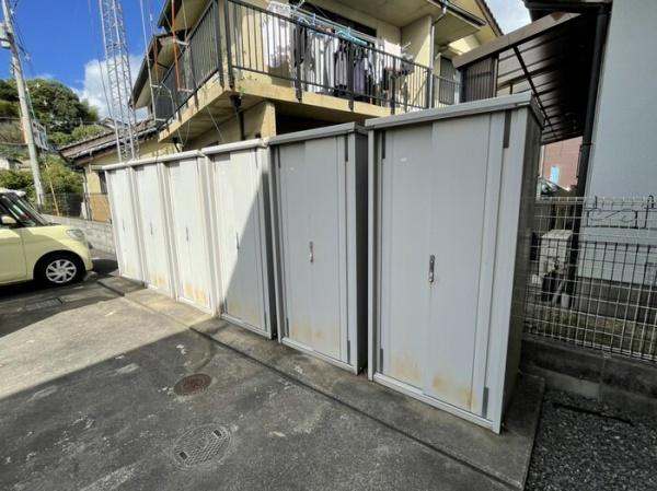 松江市西川津町のアパート