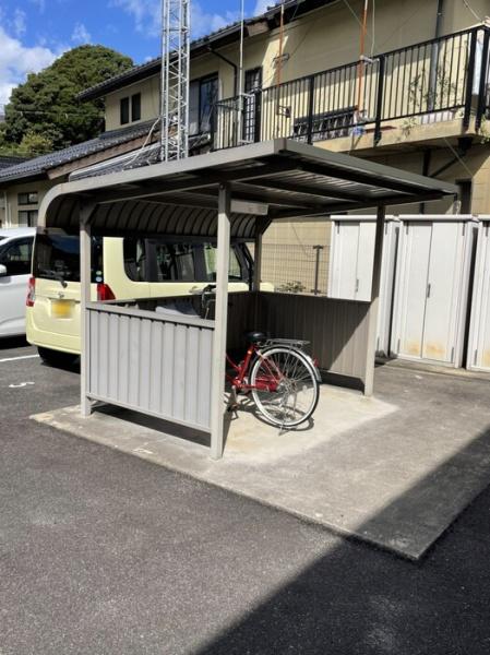 松江市西川津町のアパート
