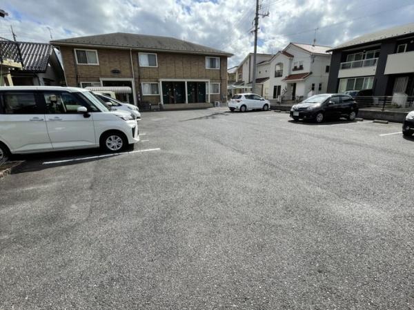 松江市西川津町のアパート
