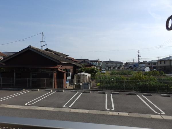 安来市飯島町のアパート