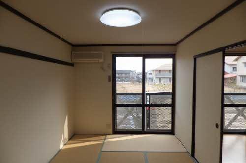 松江市菅田町のアパート