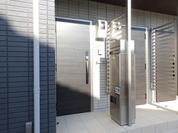 松江市雑賀町のアパート