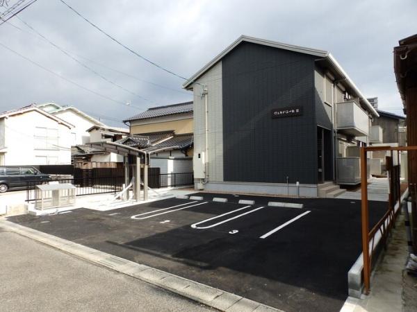 松江市雑賀町のアパート