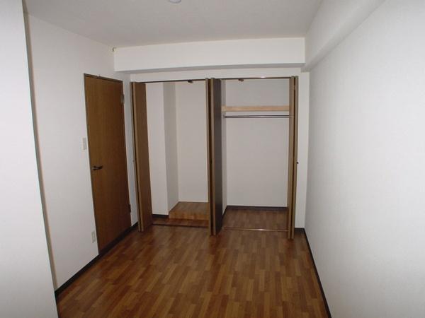 松江市学園南１丁目のマンション