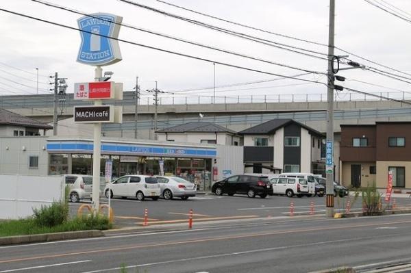 松江市東津田町のアパート(ローソン松江ガーデンコート店)