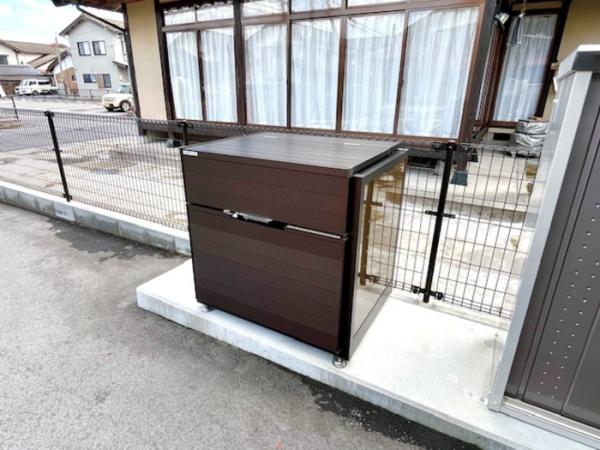 松江市東津田町のアパート