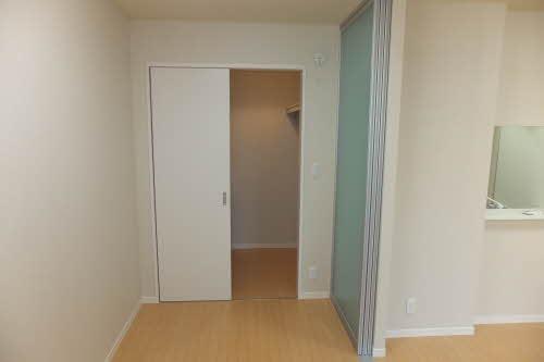 松江市内中原町のアパート